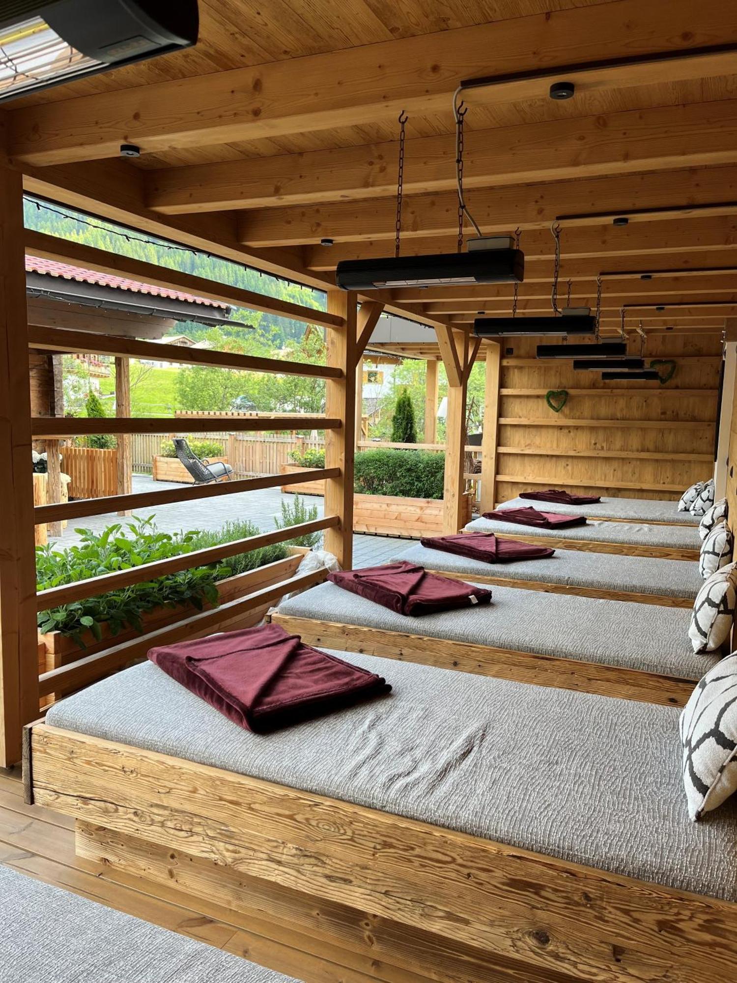 Vitalpina Hotel Magdalenahof Santa Maddalena in Casies Eksteriør billede