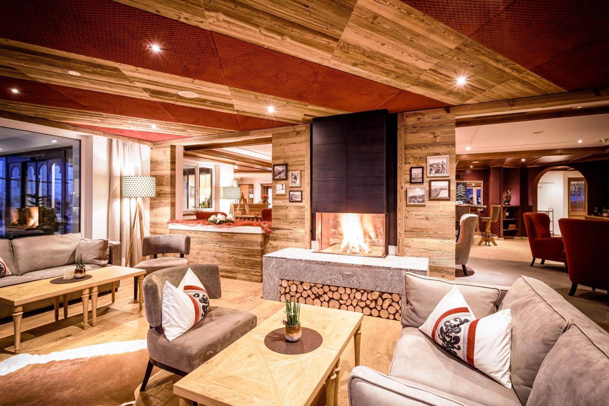 Vitalpina Hotel Magdalenahof Santa Maddalena in Casies Eksteriør billede